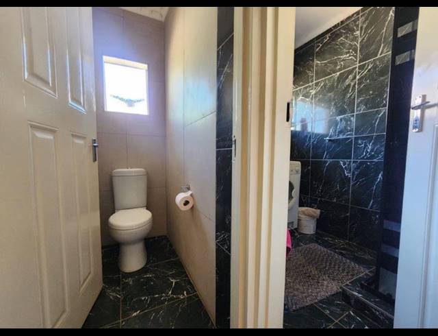 3 BEDROOM FREESTANDING FOR SALE IN HOWICK WEST